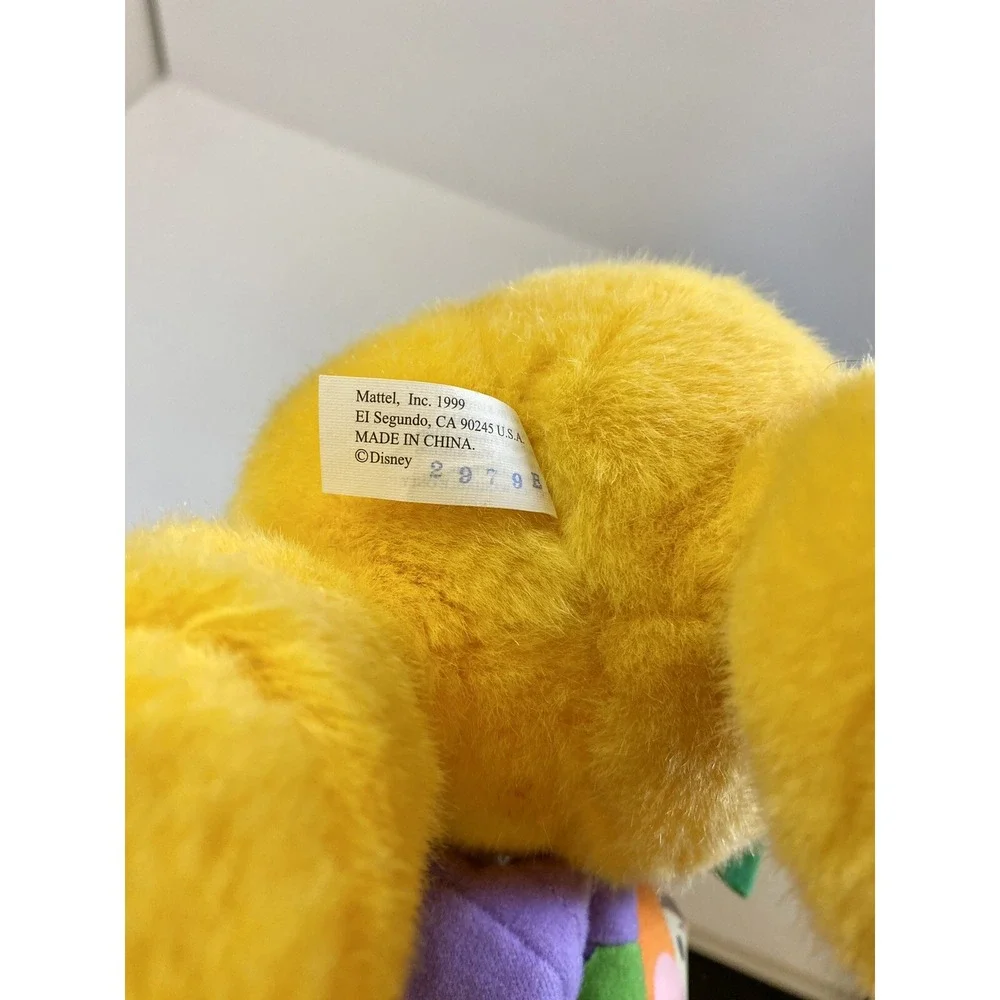 Mattel‎ 1999 Winnie the Pooh & Friends Plush Easter w/Basket 9